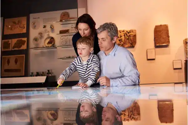 family day at the museum - a fun family activity